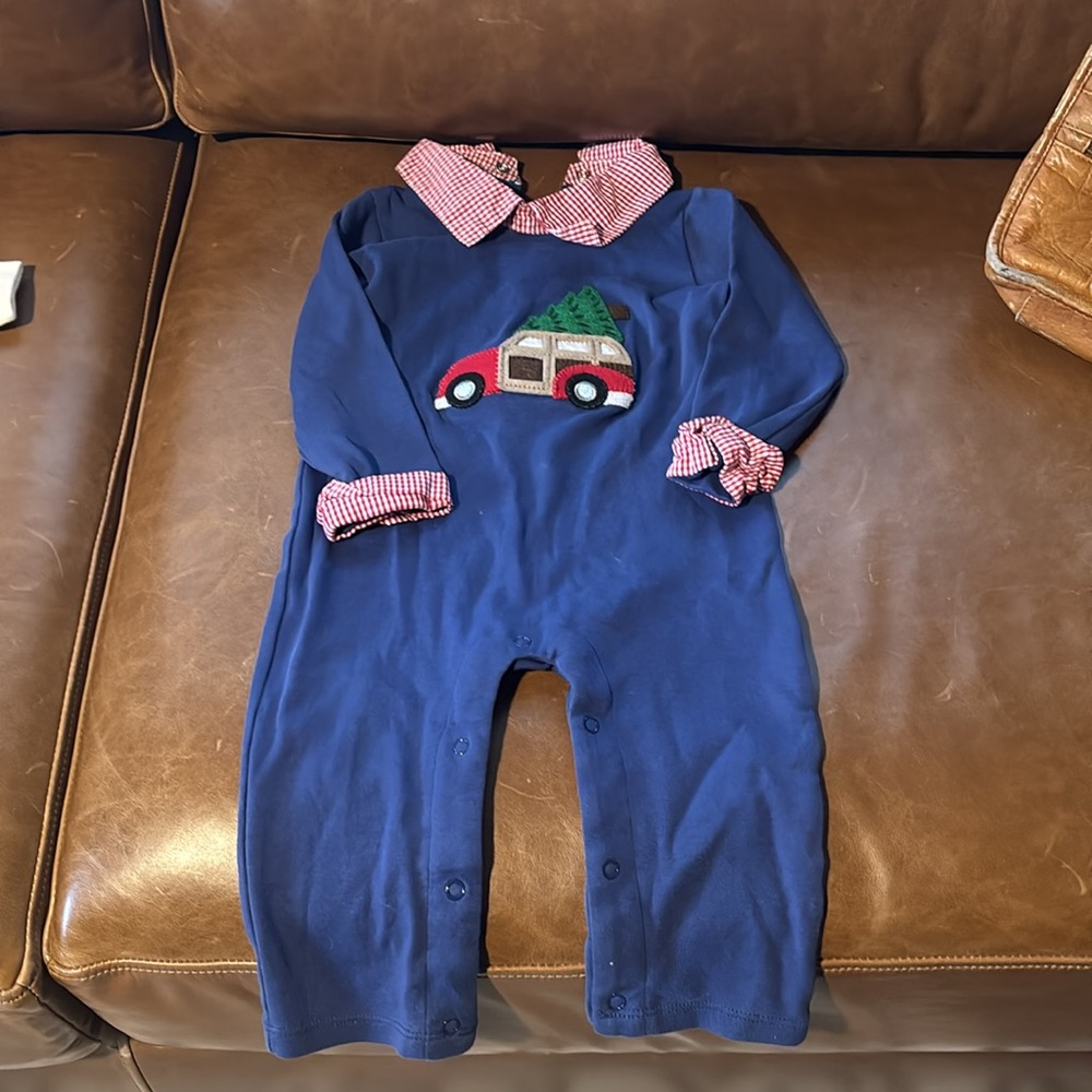 Mudpie holiday romper 9-12 months - Picture 2 of 2